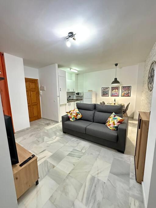 Moderno Apartamento Junto Al Mar- Apartamentos Don Diego Τορρεμολίνος Εξωτερικό φωτογραφία